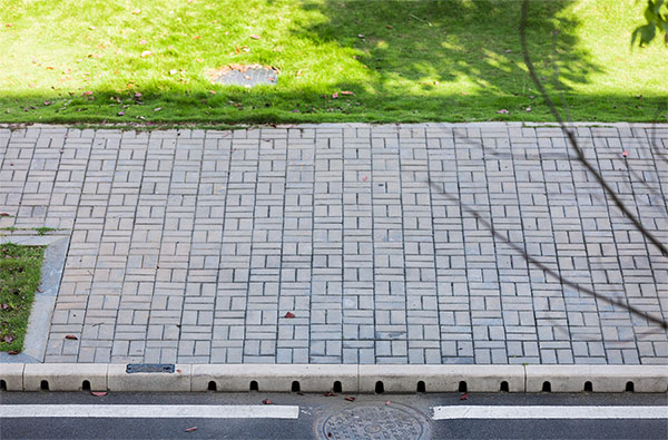 路缘石线性排水系统